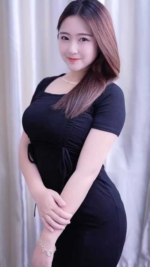 韩国美女林正允图片高清诱惑内衣爆乳前凸后翘